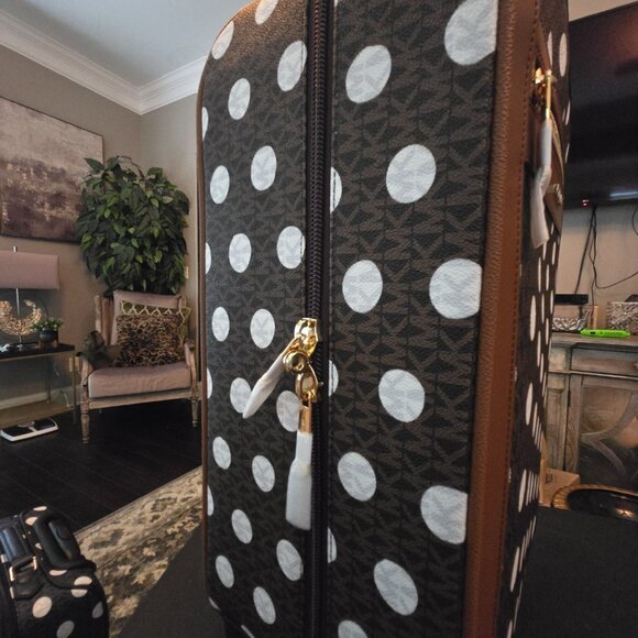 NWT Authentic Michael Kors Crossbody and Carry On Luggage Bundle - Picture 8 of 12